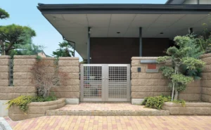 ピッチフェイス_200スモークブラウン_施工例