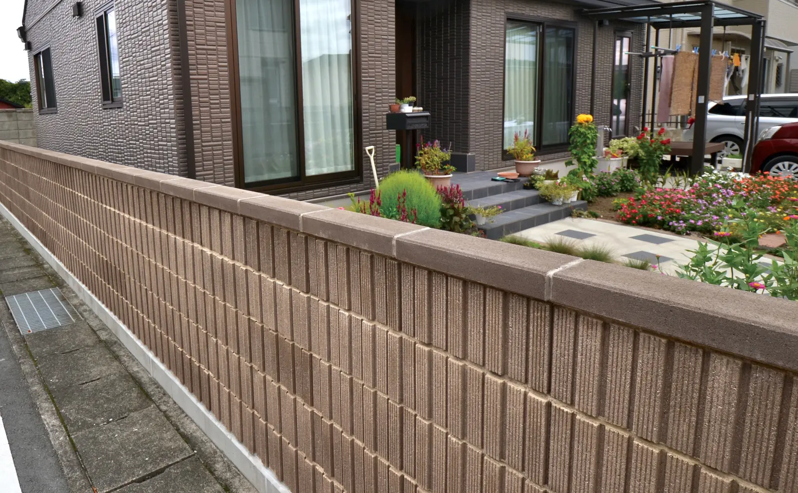 コモンキャップ_ダークブラウン_施工例