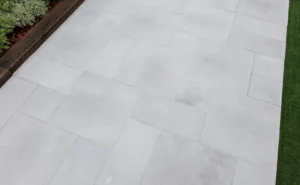 アクシア・シンプル_マットホワイト_施工例